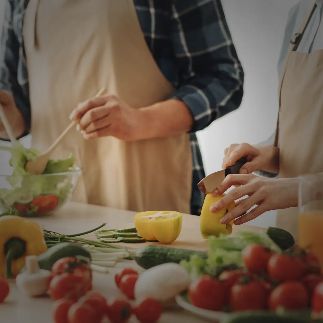 chopping_healthy_food